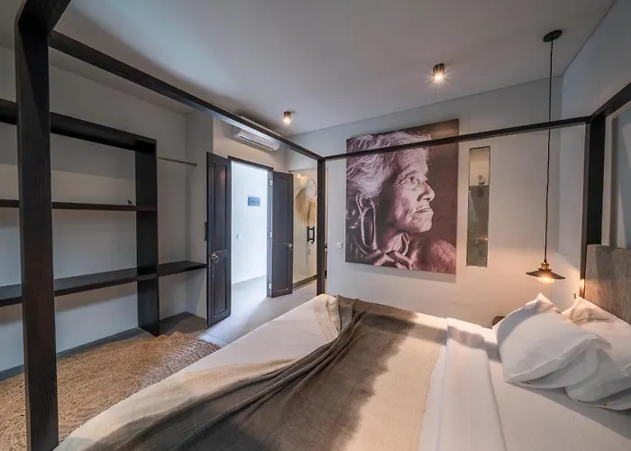 Wiraja 2 - Classy 4 Bdr In The Heart For Canggu (Bali)