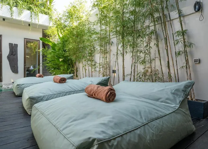 Villa Wiraja 2 - Classy 4 Bdr In The Heart For *