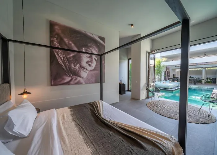 Wiraja 2 - Classy 4 Bdr In The Heart For * Canggu (Bali)