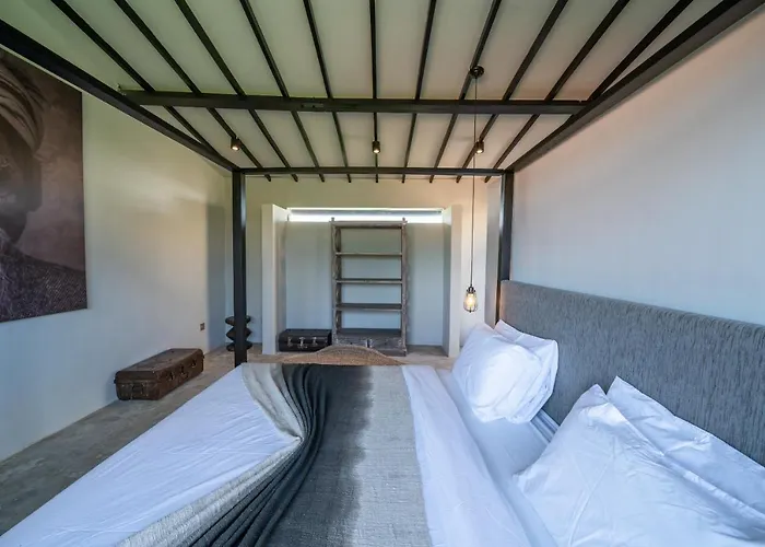 Villa Wiraja 2 - Classy 4 Bdr In The Heart For *